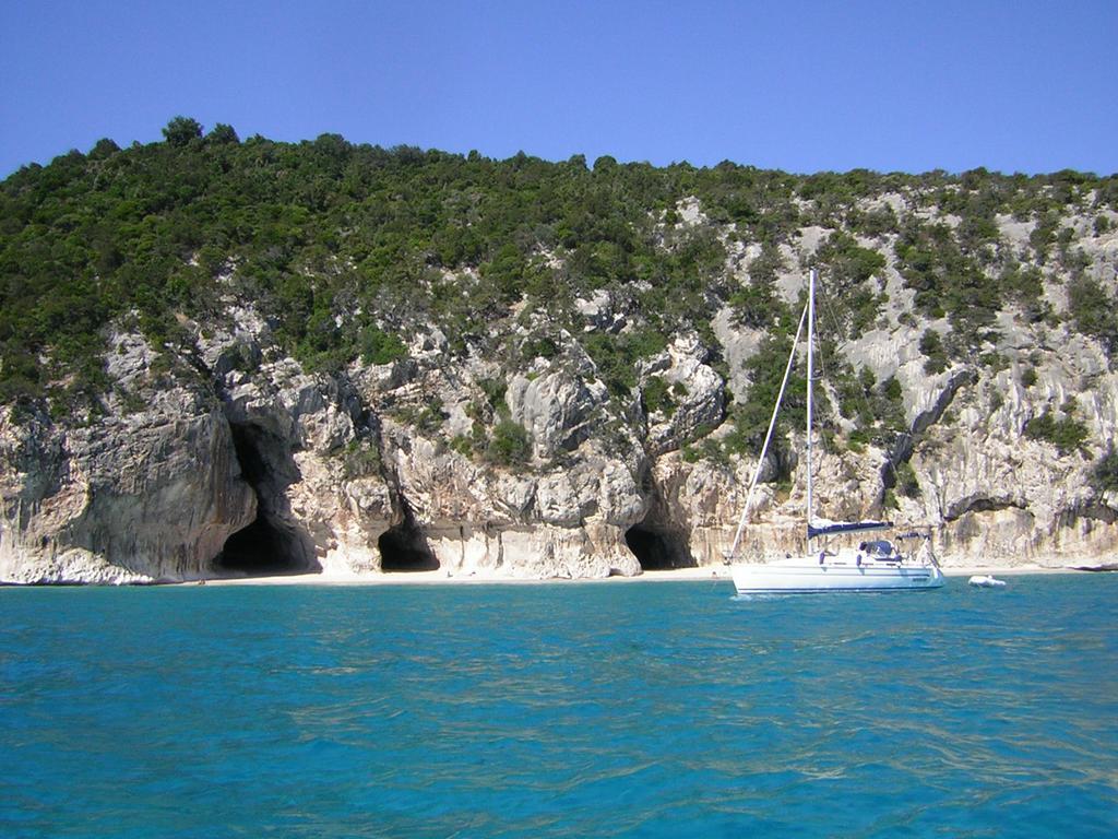 Casa Vacanze Villa Rosa Cala Gonone Eksteriør billede